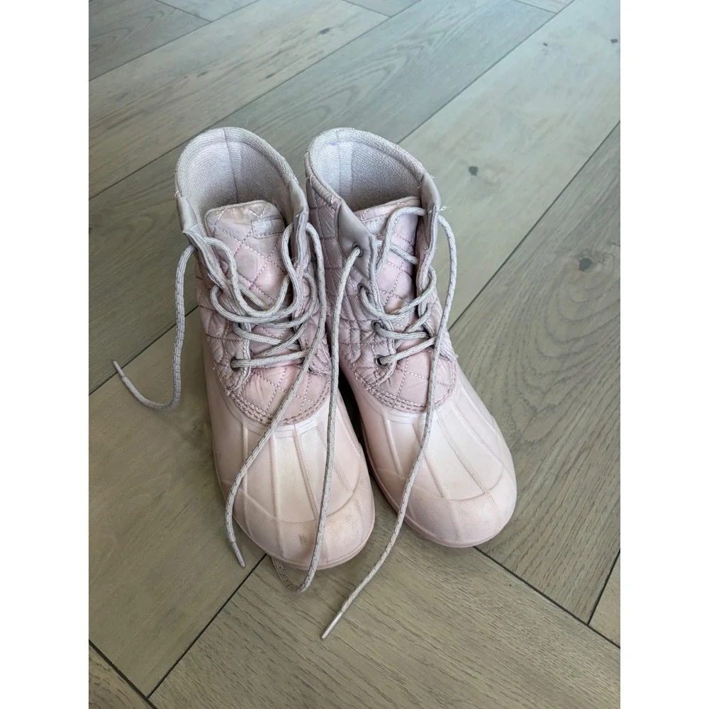 Sperry Saltwater Pink Quilted Duck Boots Womens 5M SCK166950 Rain Snow Boot